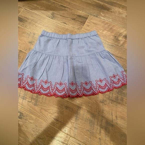 Vineyard Vines Women’s Skirt With Red Design Size Small - Picture 1 of 4
